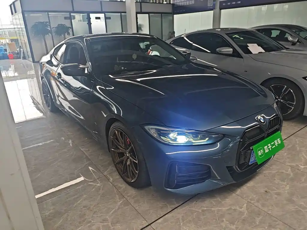 BMW 4 Series — миниатюра 4