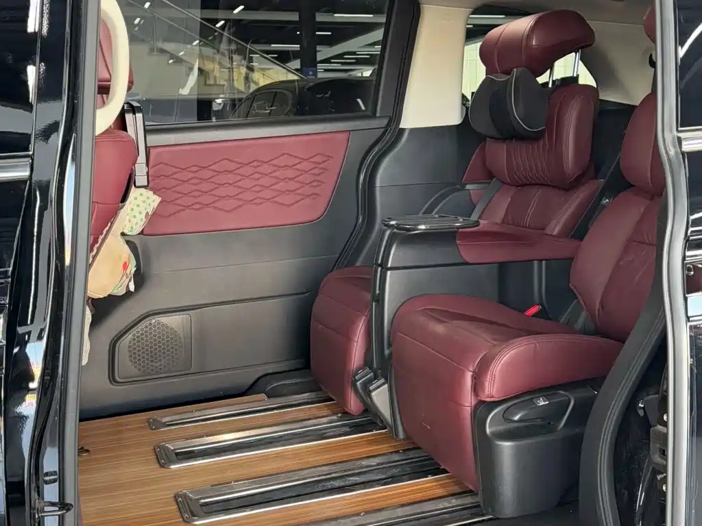 Honda Elysion — миниатюра 5