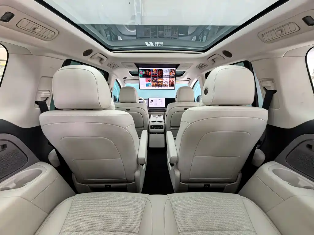 Li Auto i8 2025 Standard