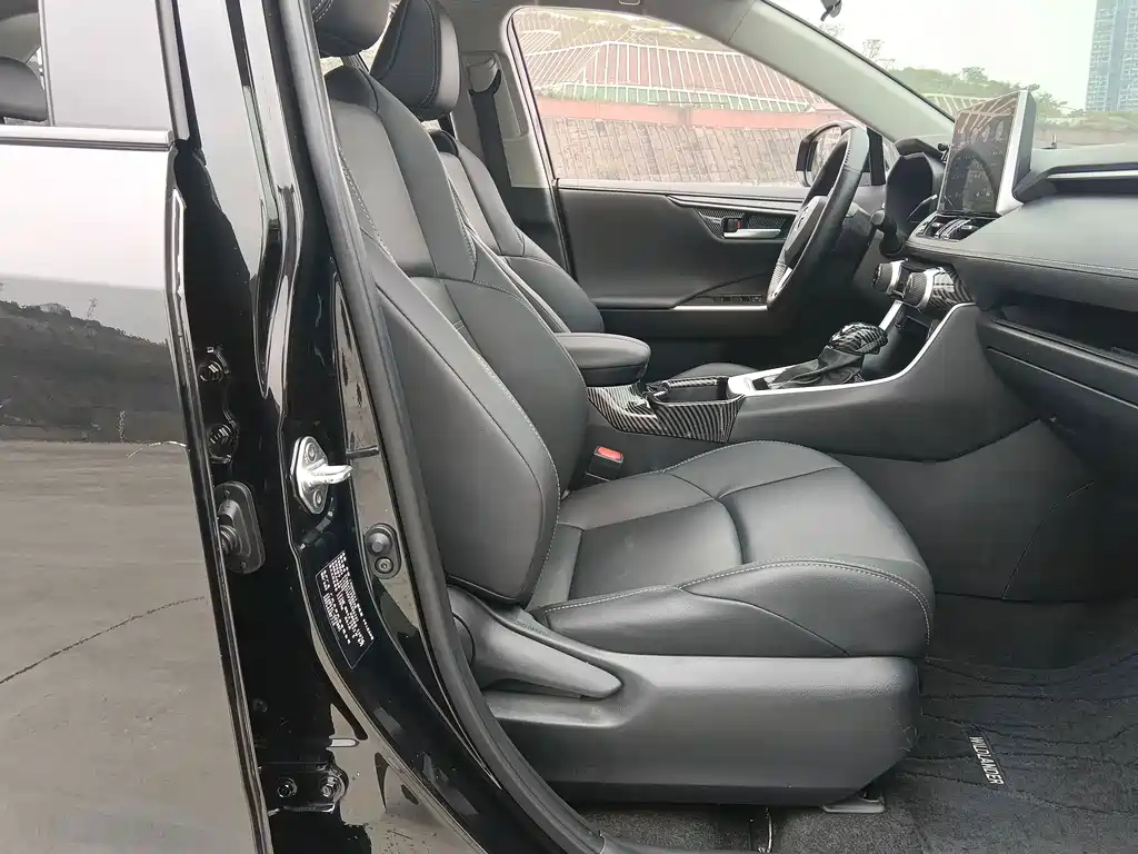 Toyota Wildlander — миниатюра 9