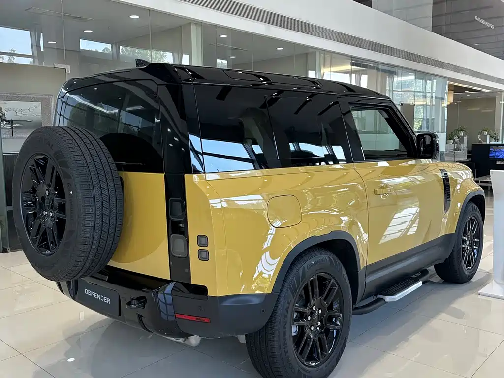 Land Rover Land Rover Defender 2026 90 2.0T S