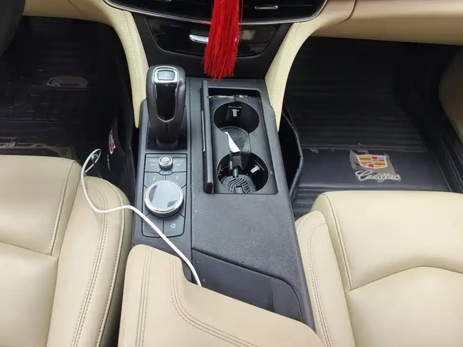 Cadillac CT6 — миниатюра 16
