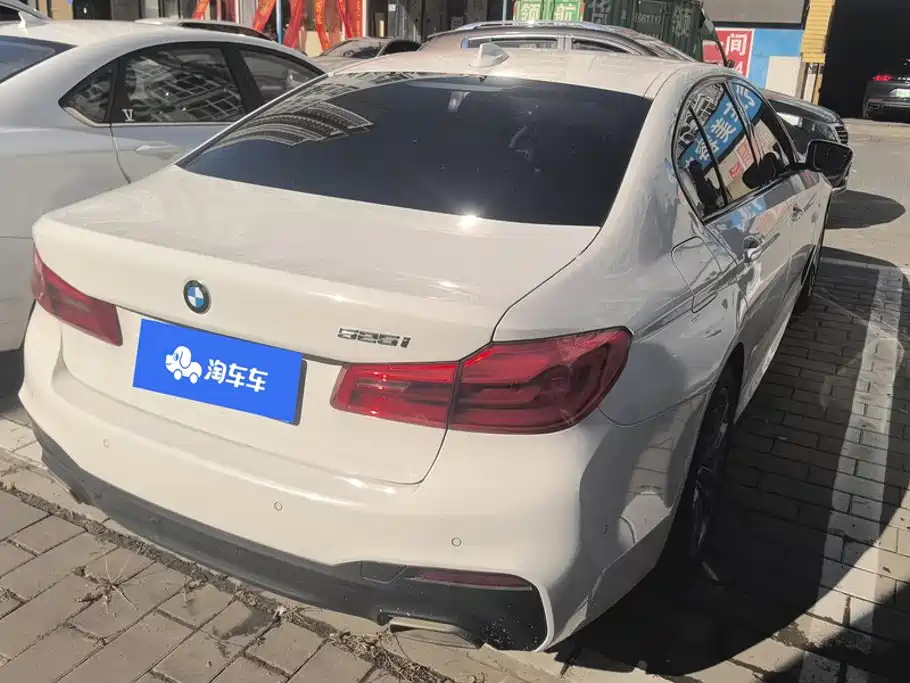 BMW 5 Series (Import) — миниатюра 3