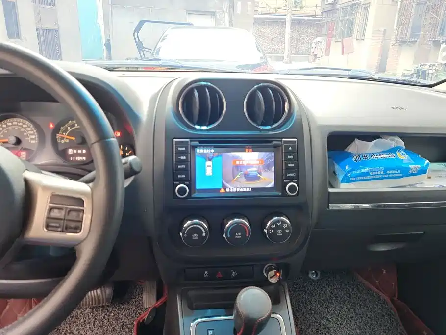 Jeep Patriot — миниатюра 13