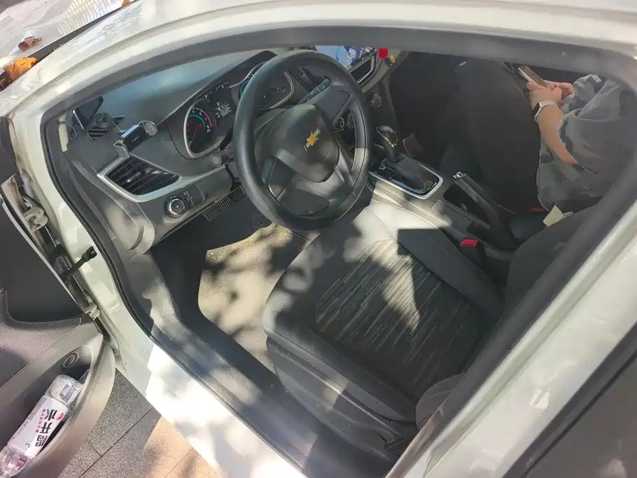 Chevrolet Cavalier — миниатюра 9