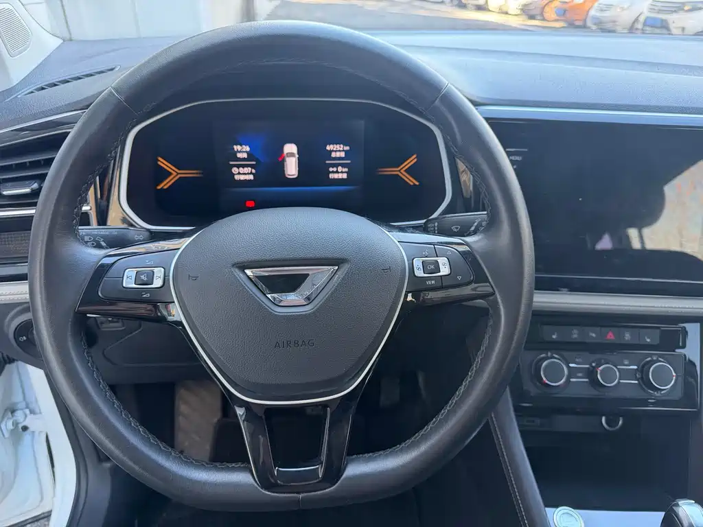 Jetta VS7 — миниатюра 13