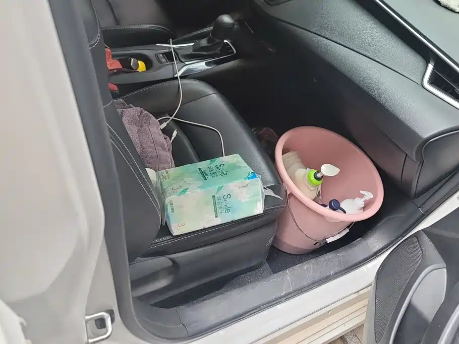 Toyota Corolla — миниатюра 8