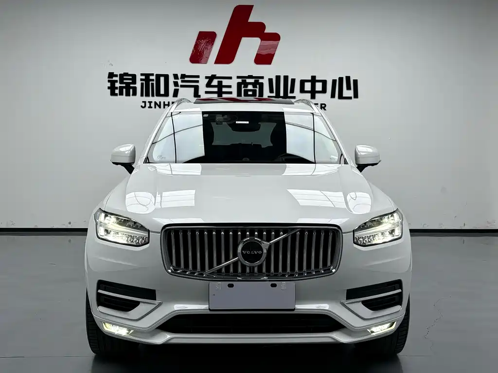 Volvo XC90 — миниатюра 2