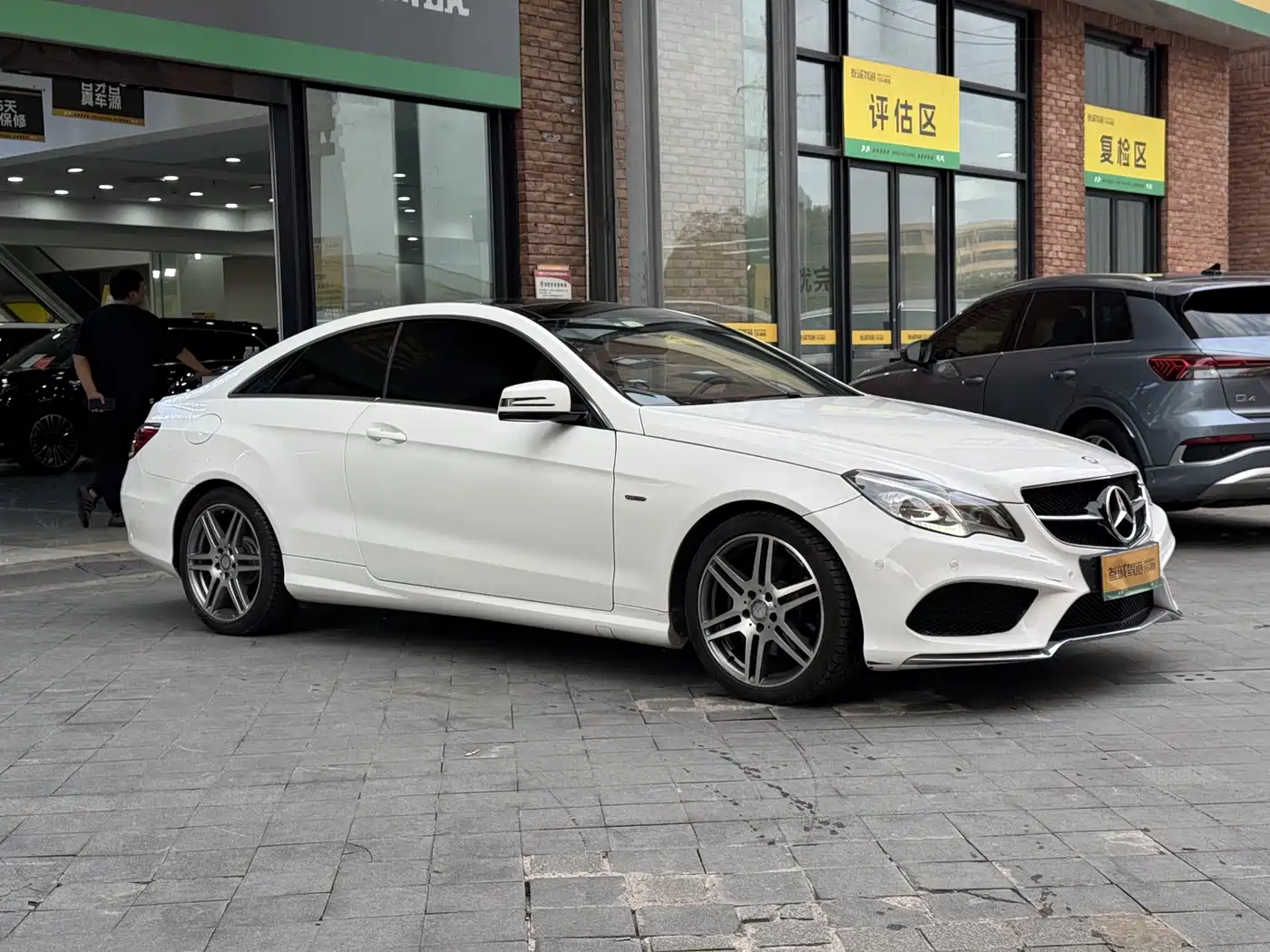 Mercedes-Benz E-Class (Import)