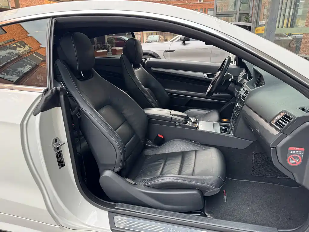 Mercedes-Benz E-Class (Import) — миниатюра 18