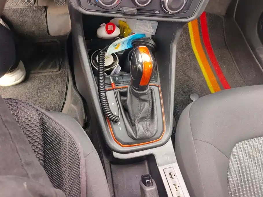 Volkswagen Santana — миниатюра 15