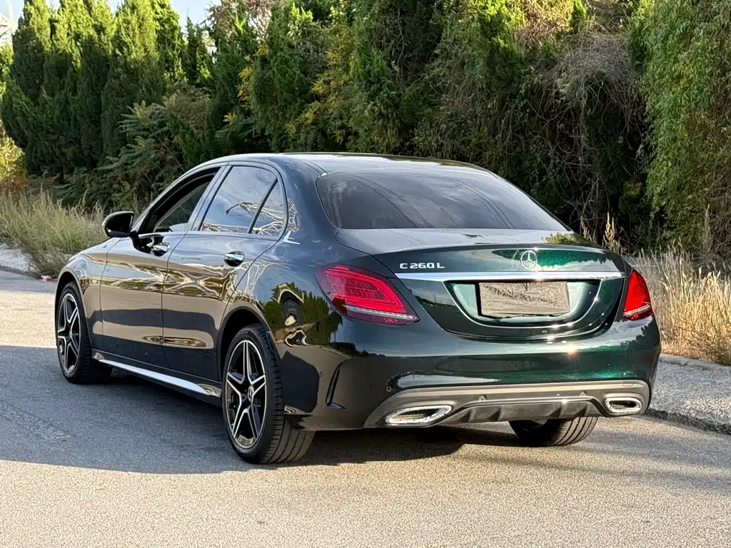 Mercedes-Benz C-Class — миниатюра 4