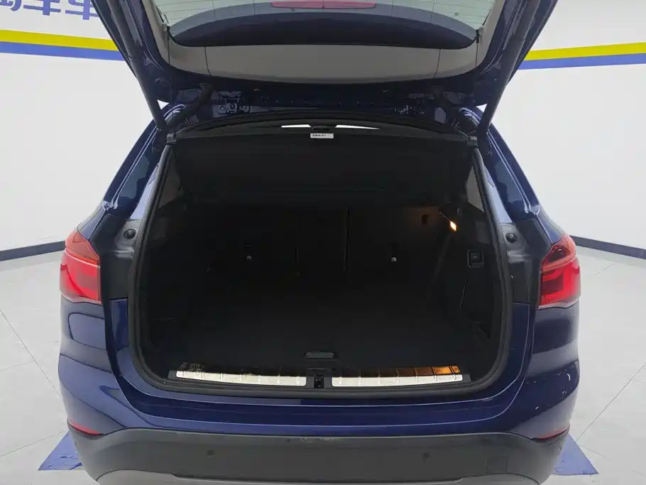 BMW X1 New Energy — миниатюра 4