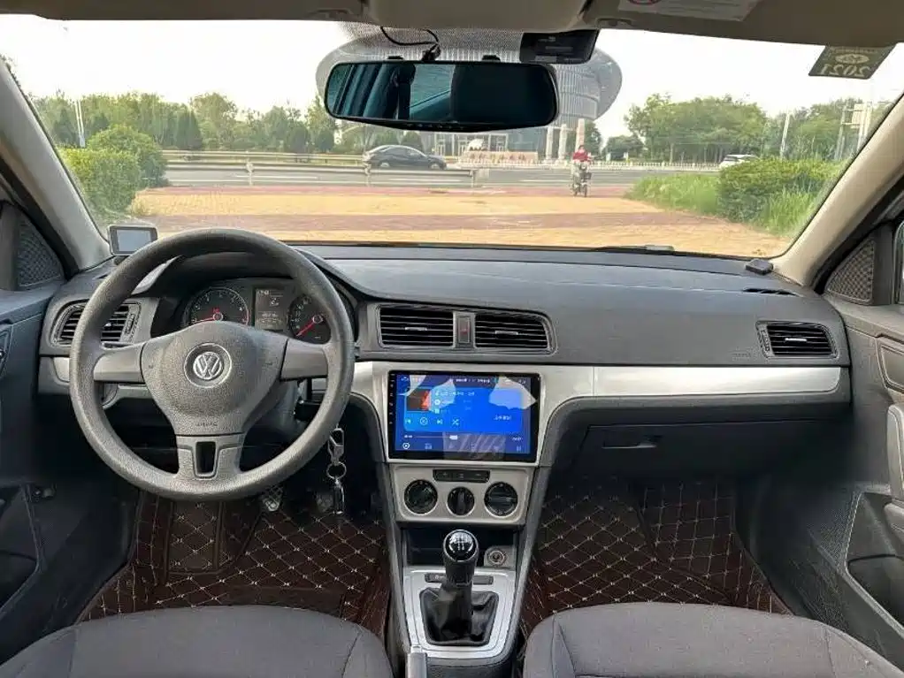 Volkswagen Lavida — миниатюра 9