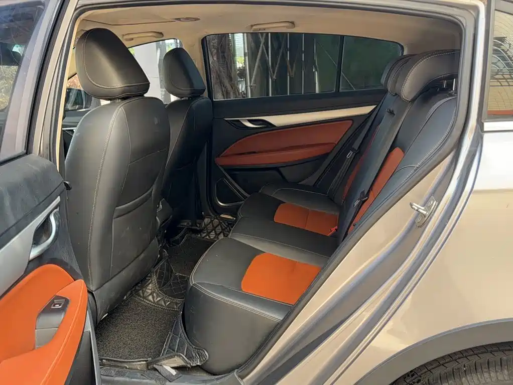 Geely Vision S1 — миниатюра 17