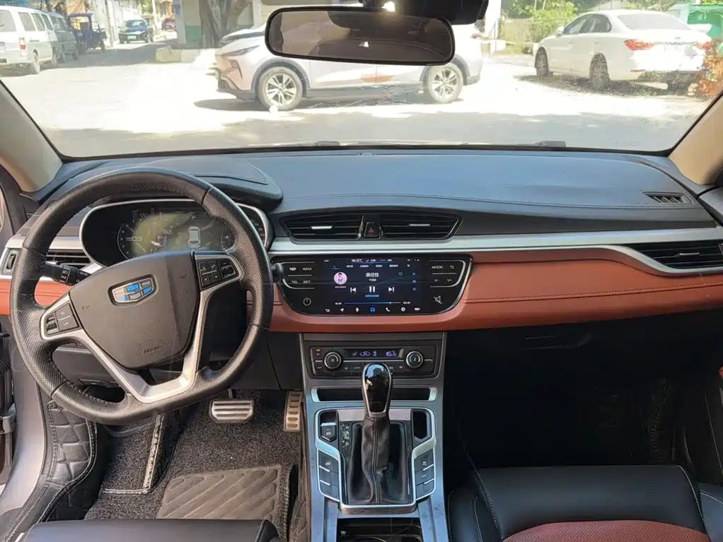 Geely Vision S1 — миниатюра 18