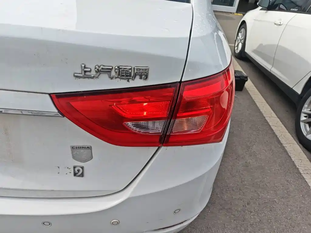 Buick Excelle — миниатюра 8