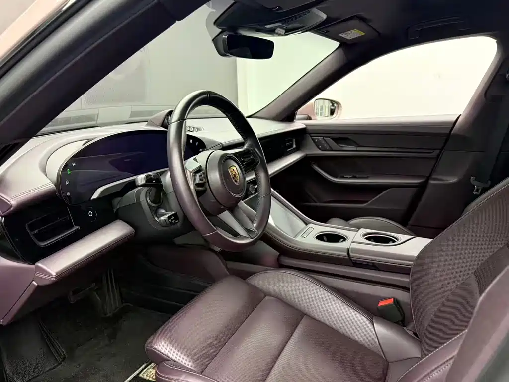 Porsche Taycan 2022 Taycan