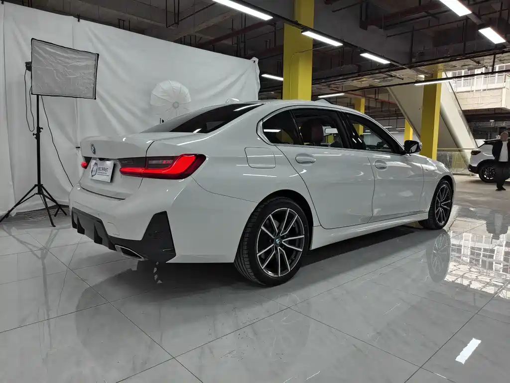 BMW 3 Series — миниатюра 6