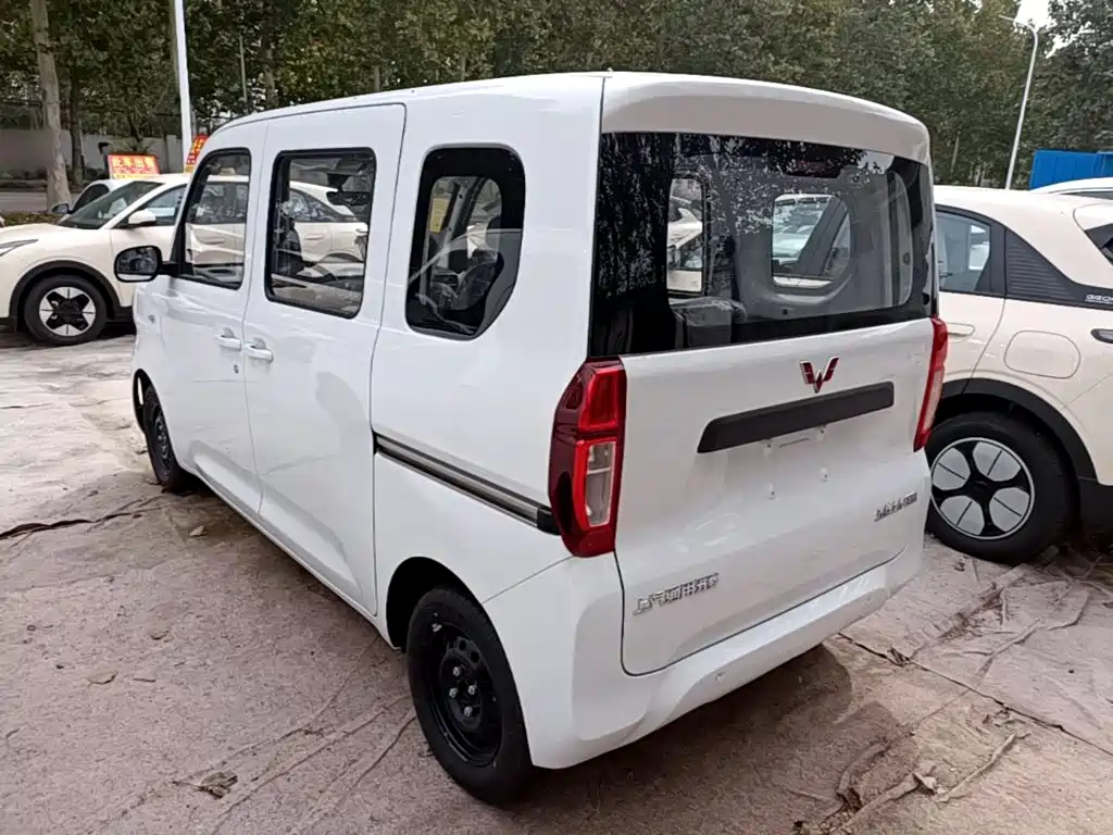 Wuling Zhiguang EV — миниатюра 5
