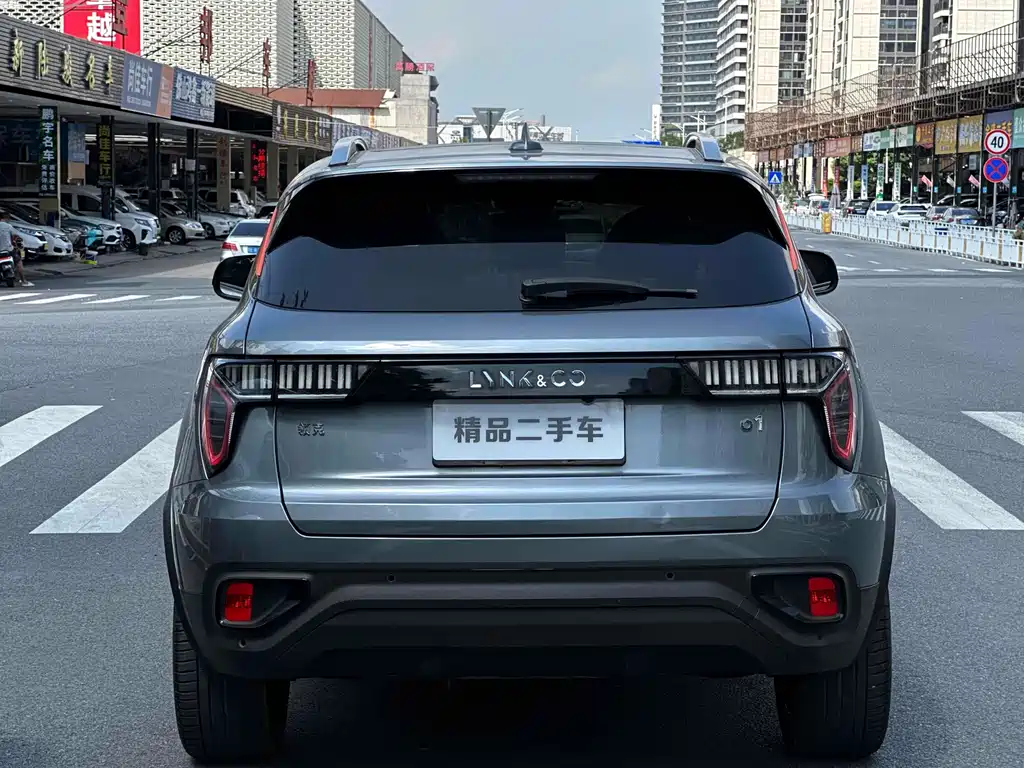 LYNK 01