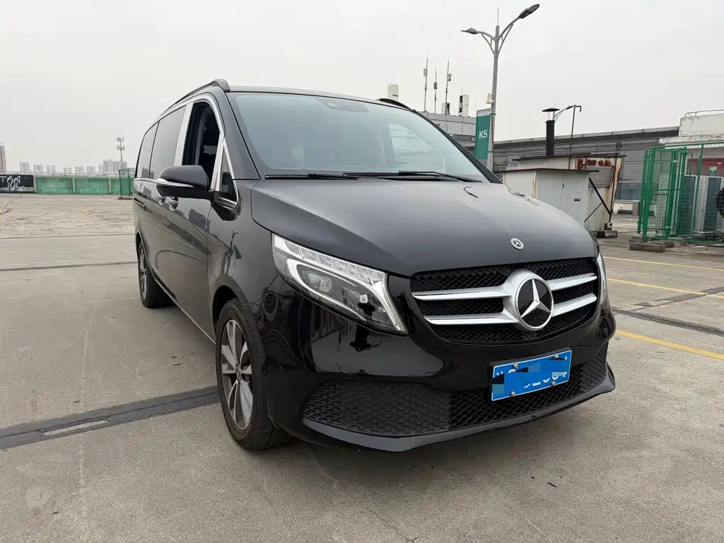 MERCEDES-BENZ V CLASS