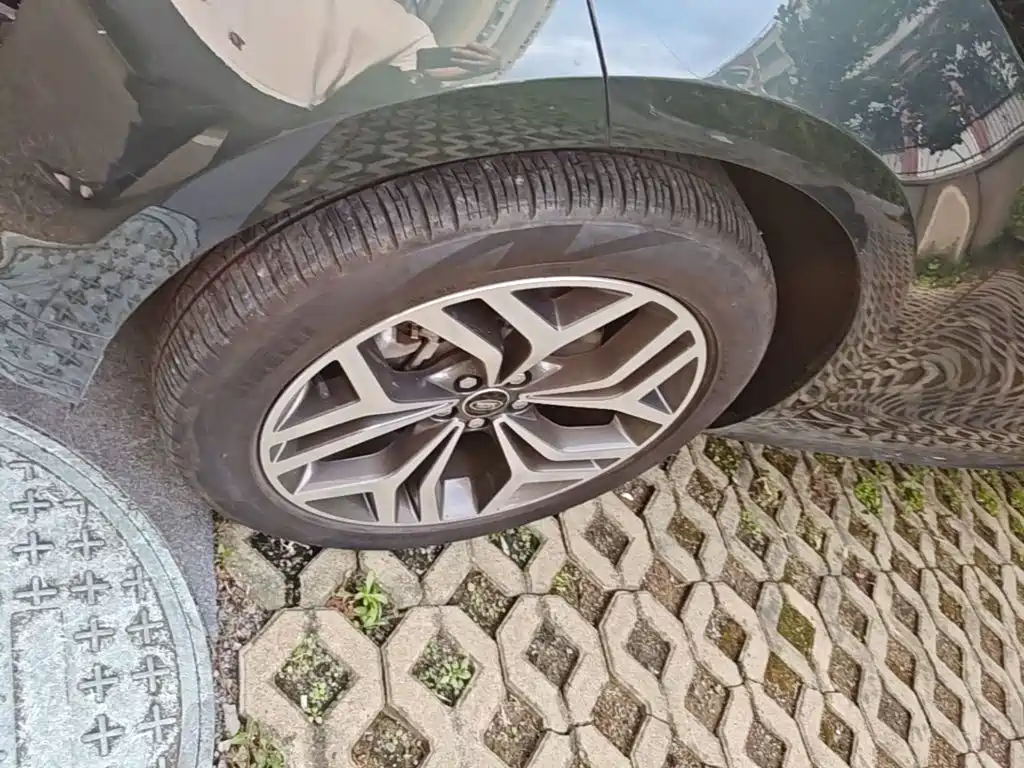 Land Rover Evoque — миниатюра 23