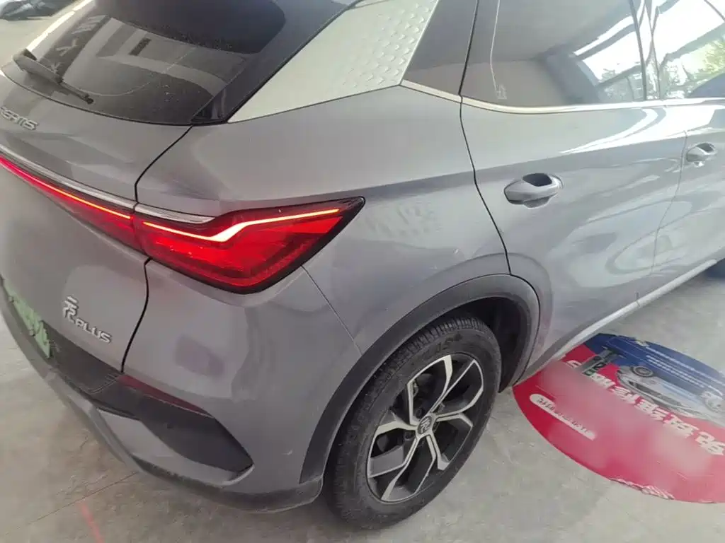 BYD Yuan Plus — миниатюра 8