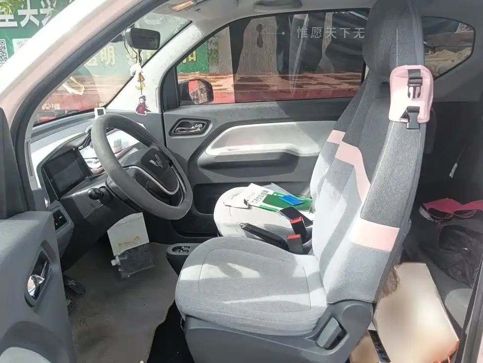 Wuling MINIEV — миниатюра 12