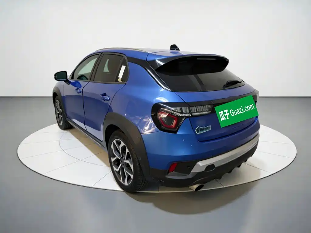 Lynk & Co 02 — миниатюра 4