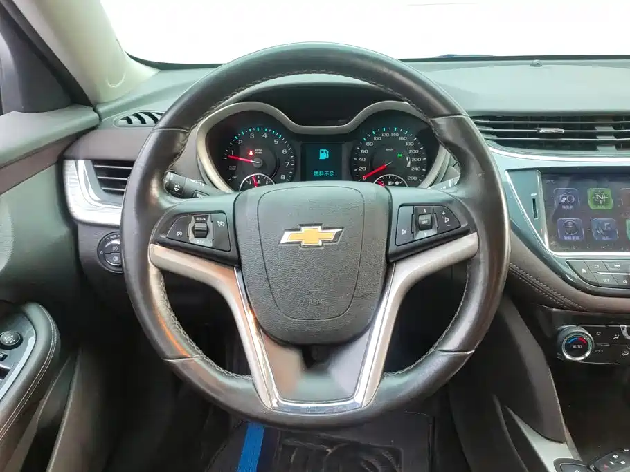 Chevrolet Malibu — миниатюра 15