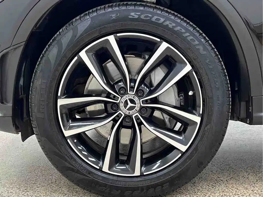 Mercedes-Benz GLC — миниатюра 7