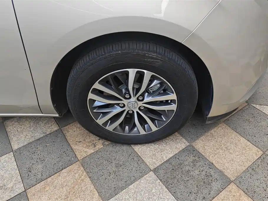 Buick GL8 2017 ES 28T Luxury V