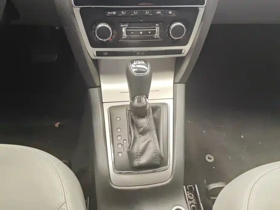 Skoda Octavia — миниатюра 15