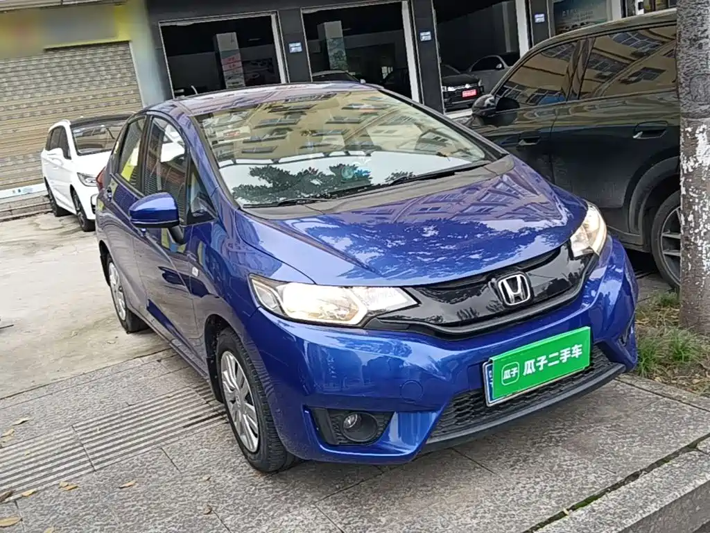 Honda Fit — миниатюра 4