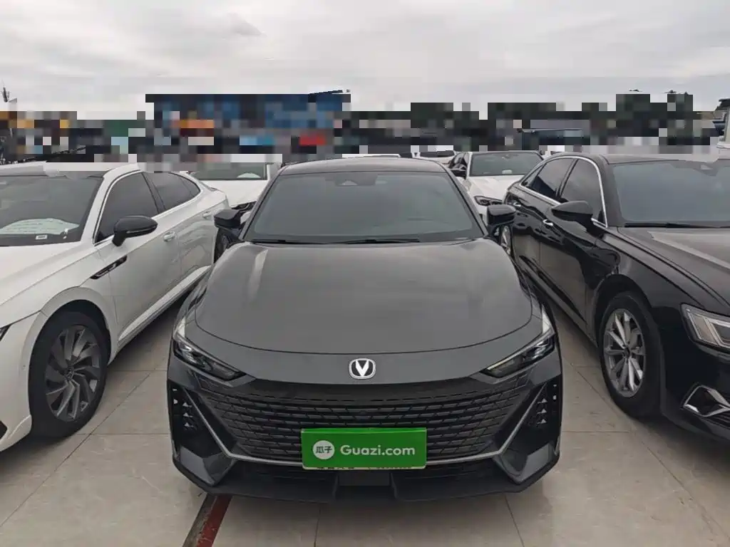 Changan UNI-V — миниатюра 3