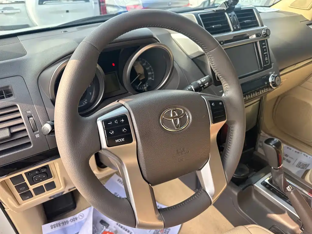 Toyota Prado (Import) — миниатюра 4