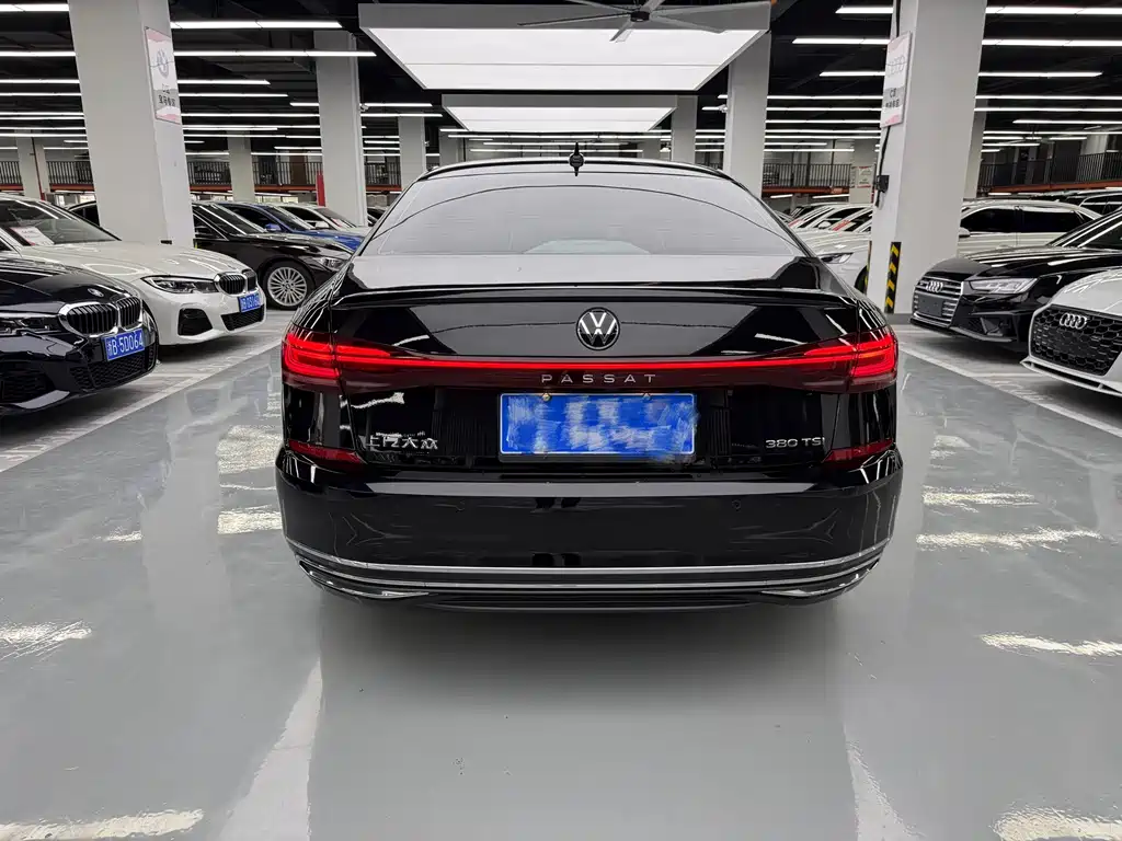 Volkswagen Passat — миниатюра 15