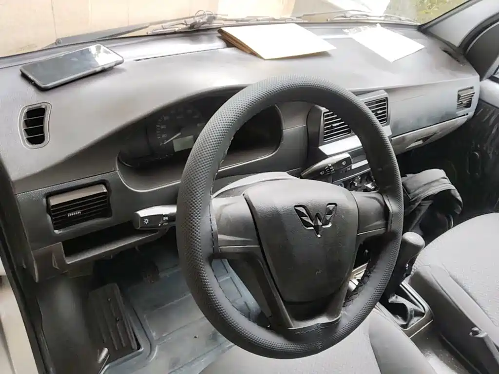 Wuling Rongguang — миниатюра 10