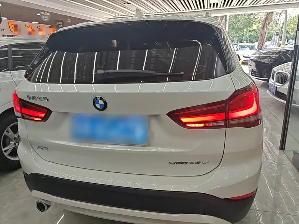 BMW X1 — миниатюра 6