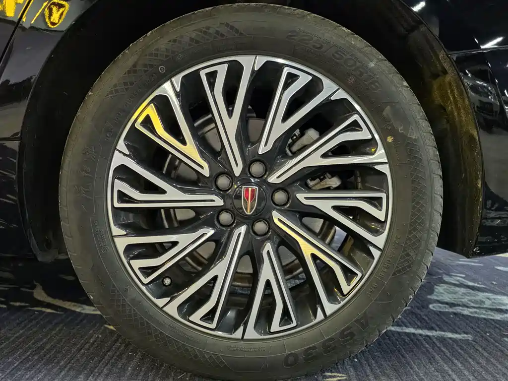 Hongqi Hongqi H5 — миниатюра 11