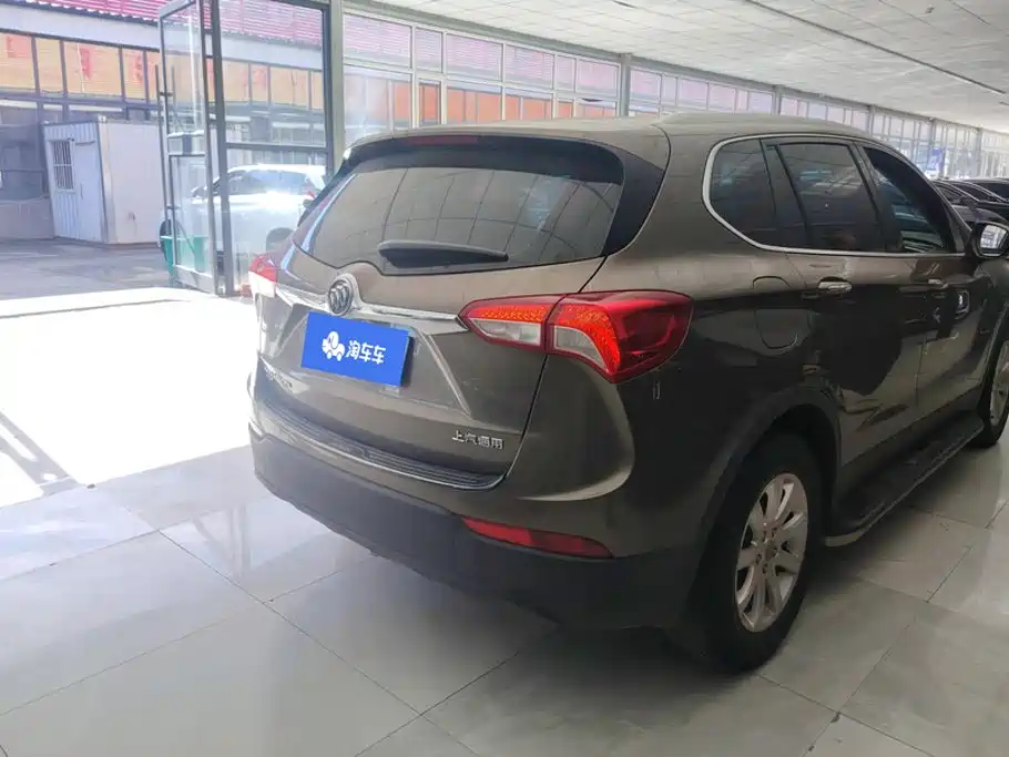 Buick Envision Plus — миниатюра 3