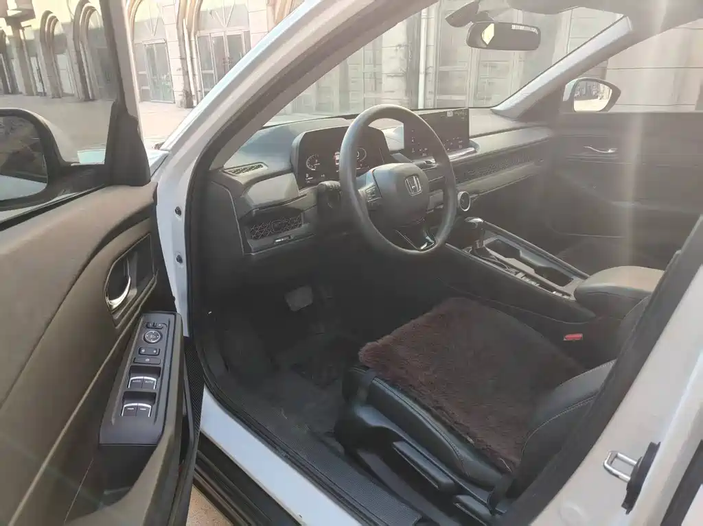 Honda Accord — миниатюра 4