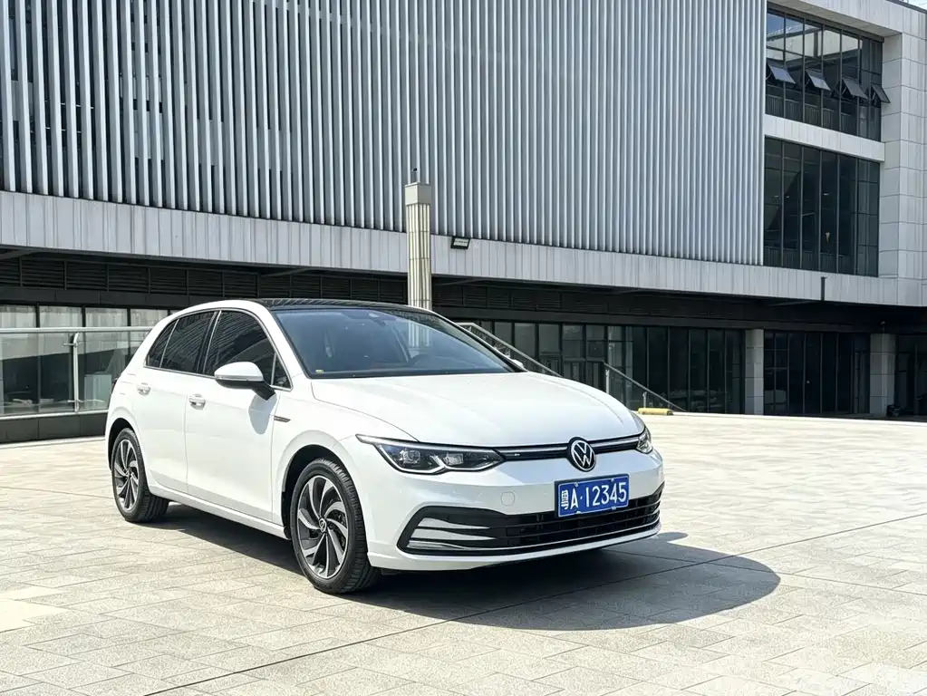 Volkswagen Golf — миниатюра 3