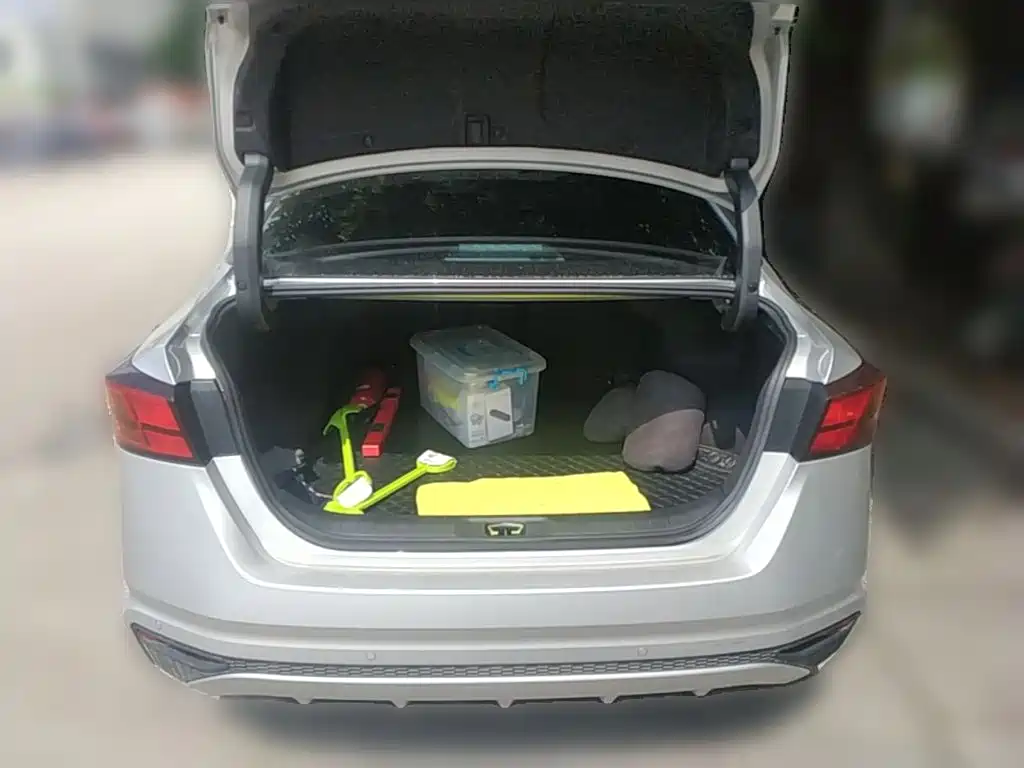 Nissan Teana — миниатюра 15