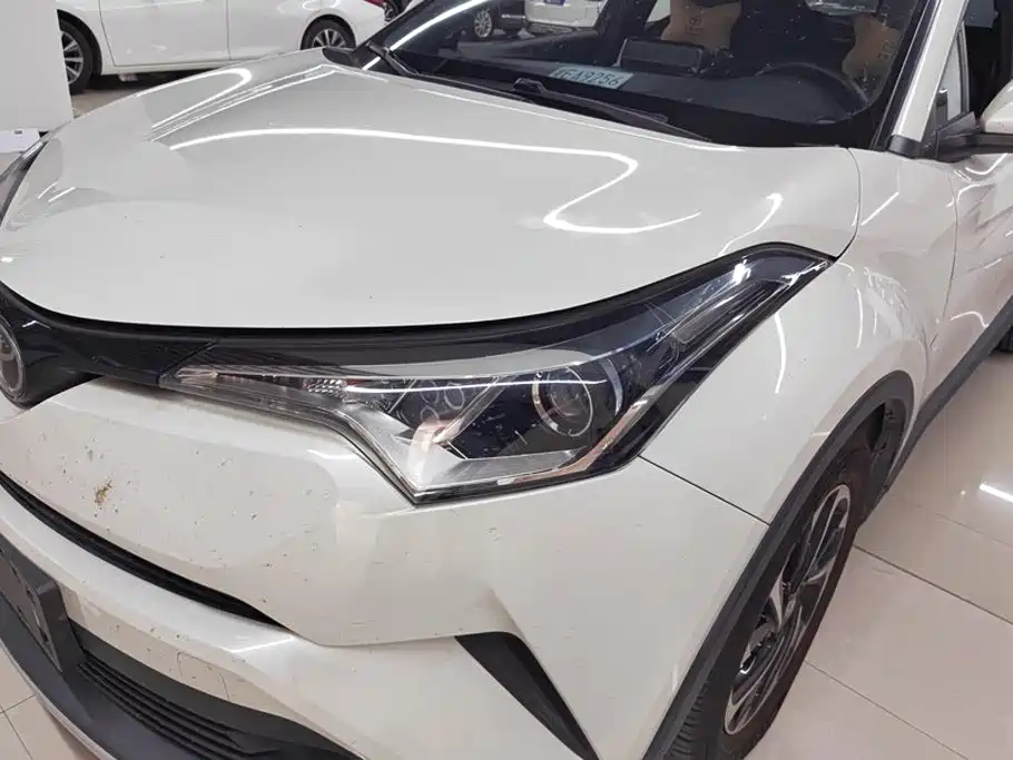 Toyota IZOA — миниатюра 5