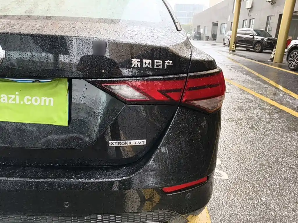 Nissan Sylphy — миниатюра 8