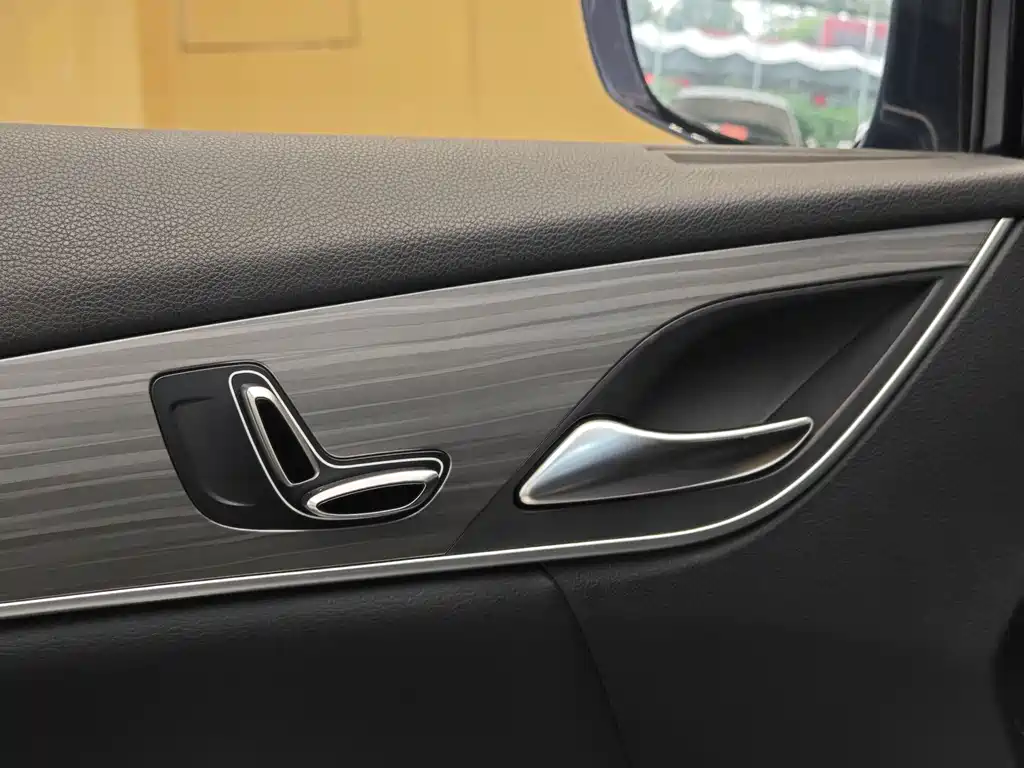 BYD Song MAX MAX 2019 DM 1.5T 6 мест VI