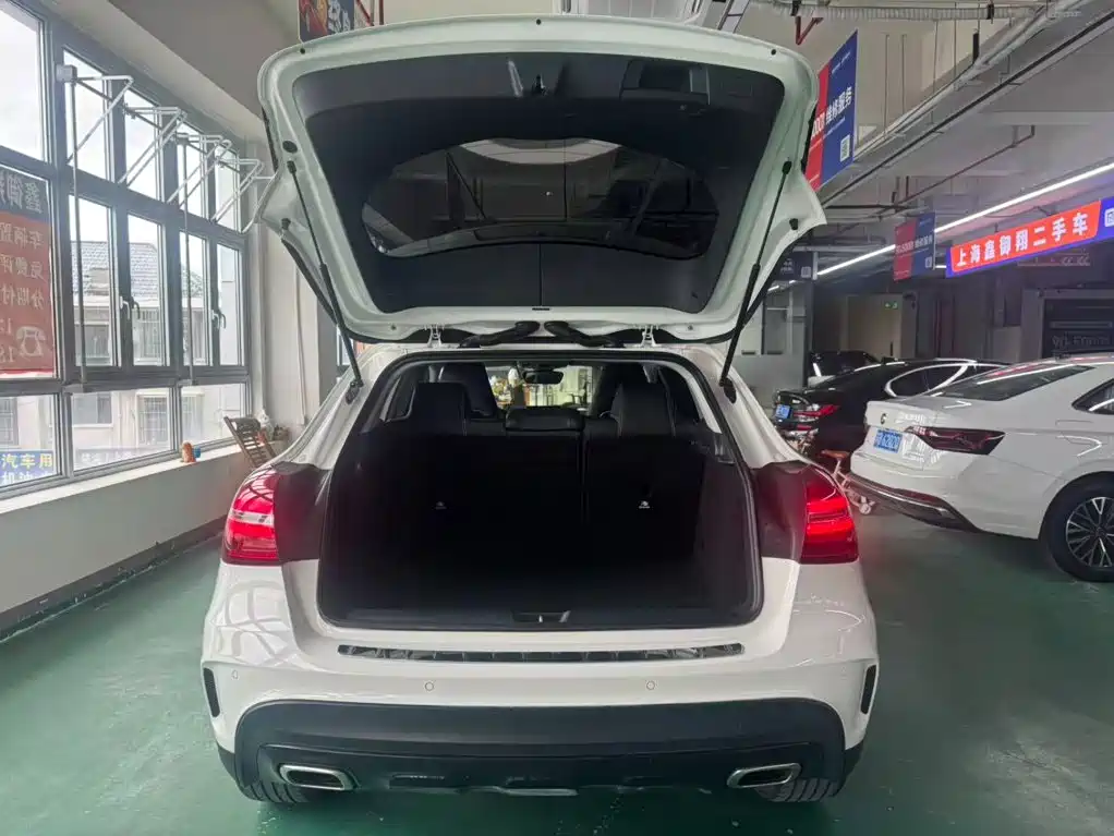 Mercedes-Benz GLA — миниатюра 14