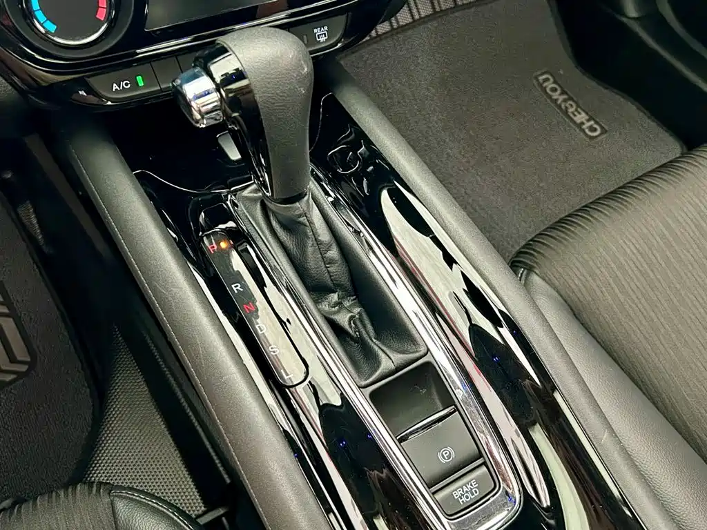Honda Vezel — миниатюра 8